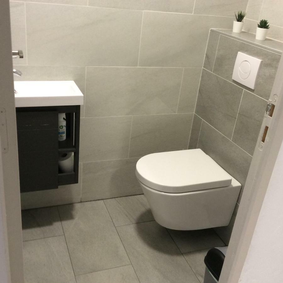 Appartement De Vacances Au 1Er Etage 45M2 Антіб Екстер'єр фото